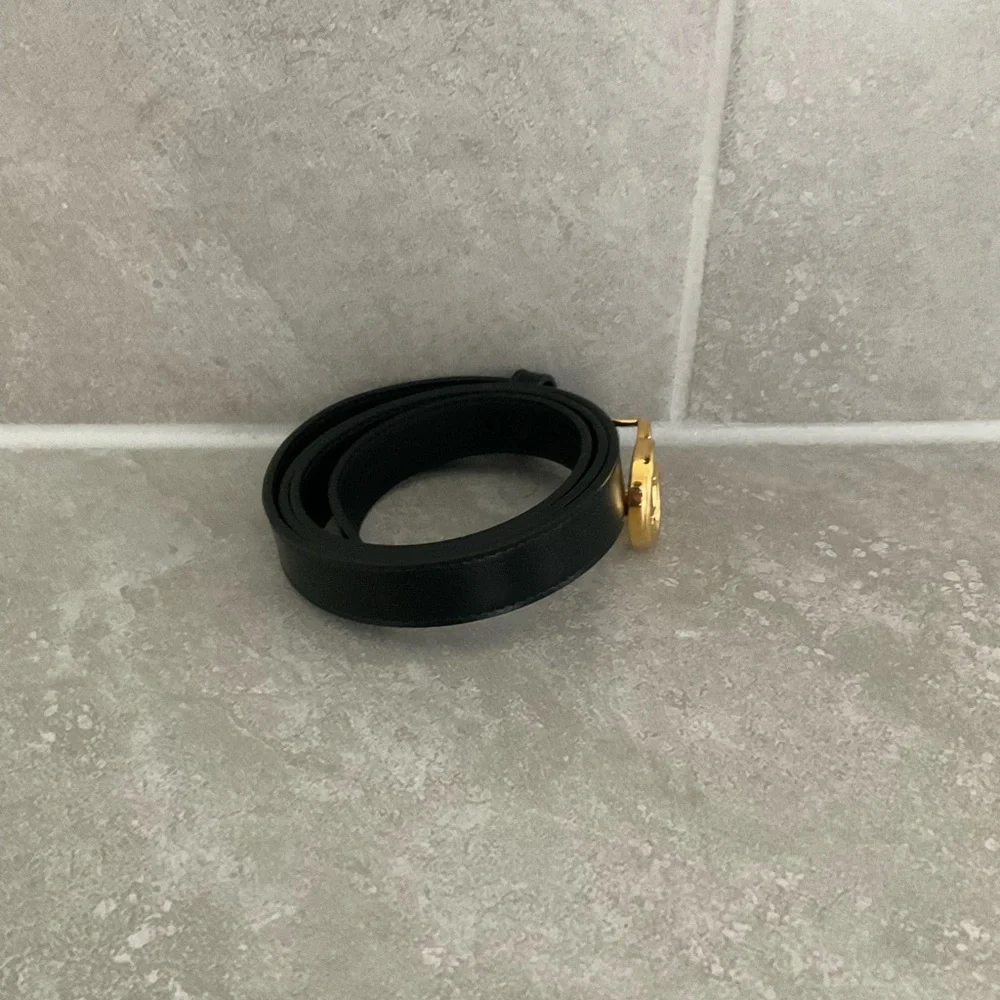 Gucci Woman’s Black Belt - Picture 2 of 5